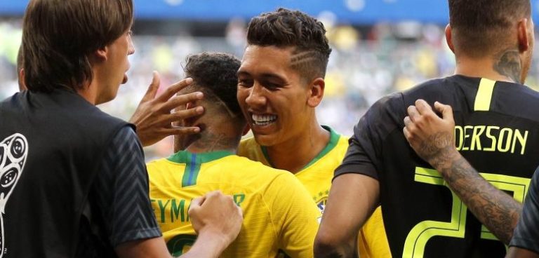 Brasil bate México e está nos ‘quartos’ pela sétima vez consecutiva