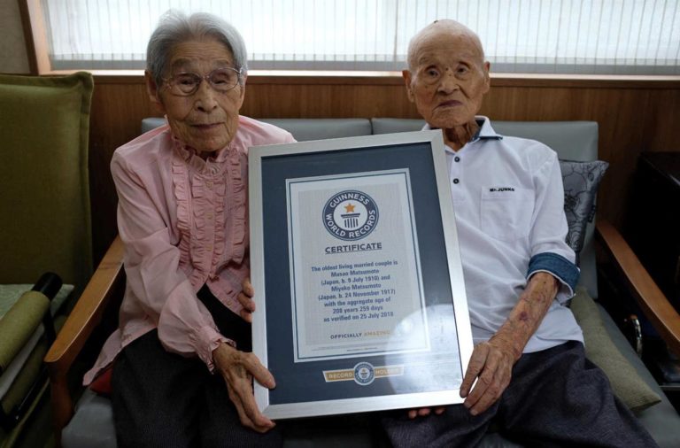 Juntos têm 208 anos. São o casal mais velho do mundo