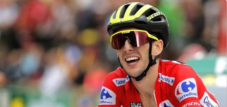 Primeira vitória para Simon Yates na Vuelta