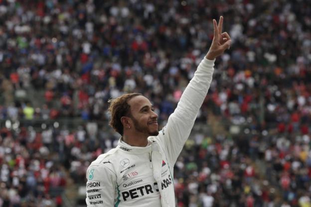 Lewis Hamilton pentacampeão mundial de Fórmula 1