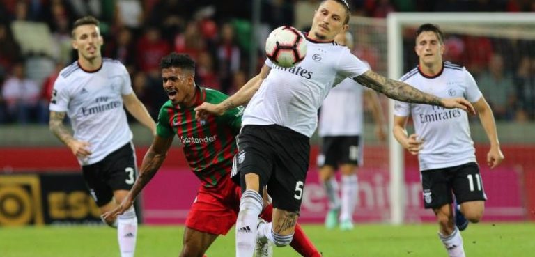 Benfica vence Marítimo com penálti de Jonas