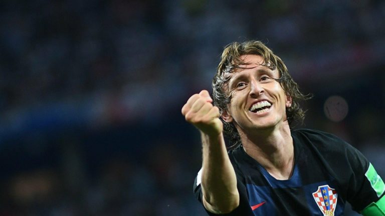 Modric sucede a Cristiano Ronaldo como vencedor da Bola de Ouro