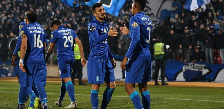 FC Porto reforça liderança da I Liga com triunfo nas Aves