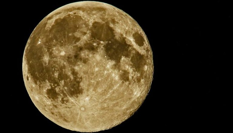 Depois de uma Super Lua de Sangue, vem aí a maior Super Lua de Neve de 2019