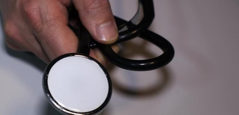 Portugal melhora desempenho e ocupa 13º lugar em ‘ranking’ de saúde europeu
