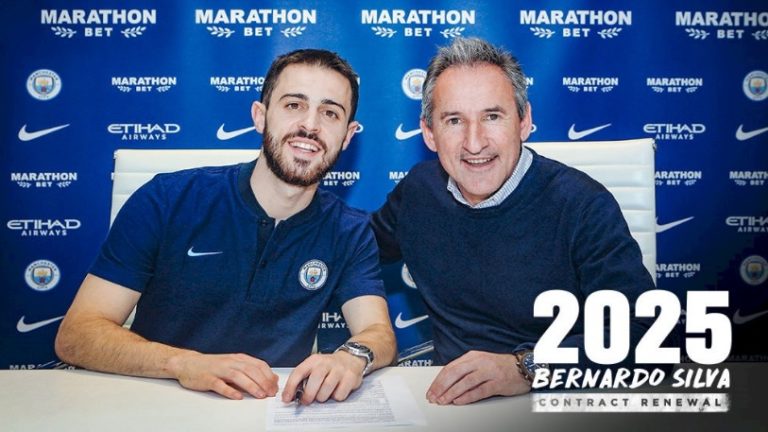 OFICIAL. Bernardo Silva renova contrato com o Manchester City até 2025