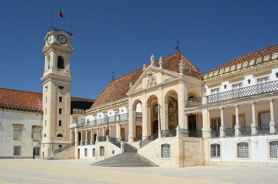 Acesso ao ensino superior para emigrantes em Portugal alargado a lusodescendentes
