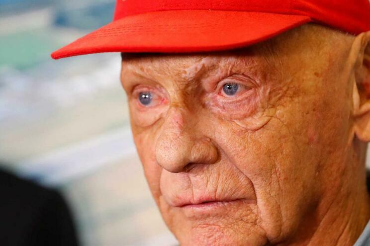 Morreu Niki Lauda, três vezes campeão em Fórmula 1