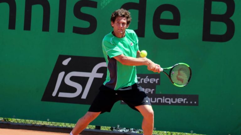 Tenista Pedro Sousa vence em Blois e conquista sexto ‘challenger’ da carreira