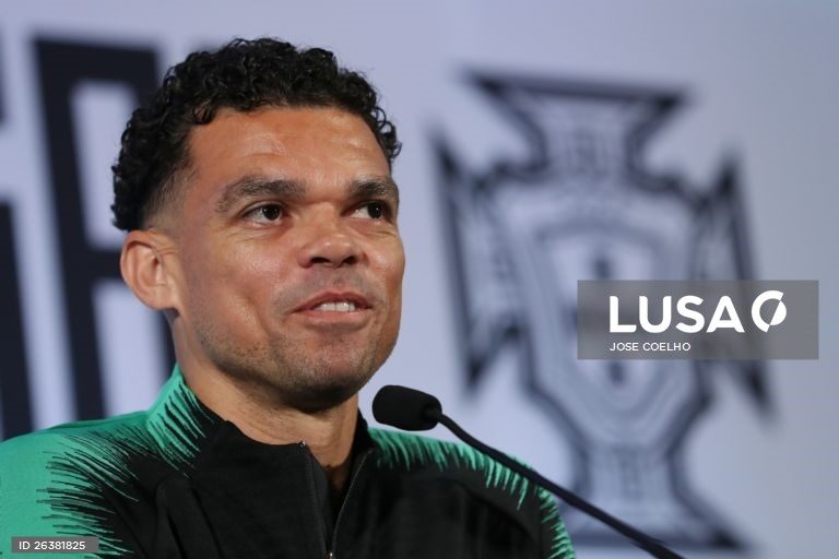 Pepe aponta Portugal como “candidato mas não favorito” na Liga das Nações