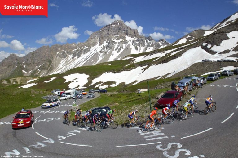 Tour chega ao « inferno » dos Alpes para três dias decisivos