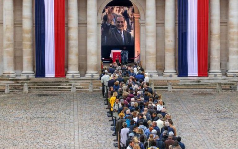 Dia de luto, em França, por Jacques Chirac