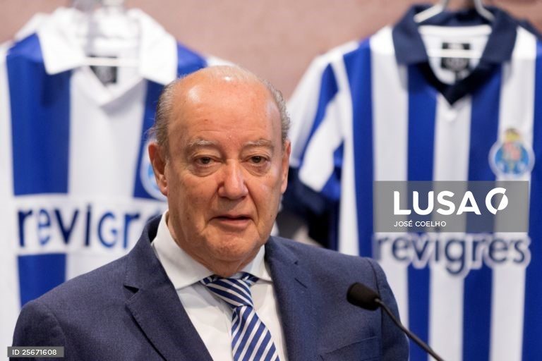 Recandidatura de Pinto da Costa à presidência do FC Porto oficializada