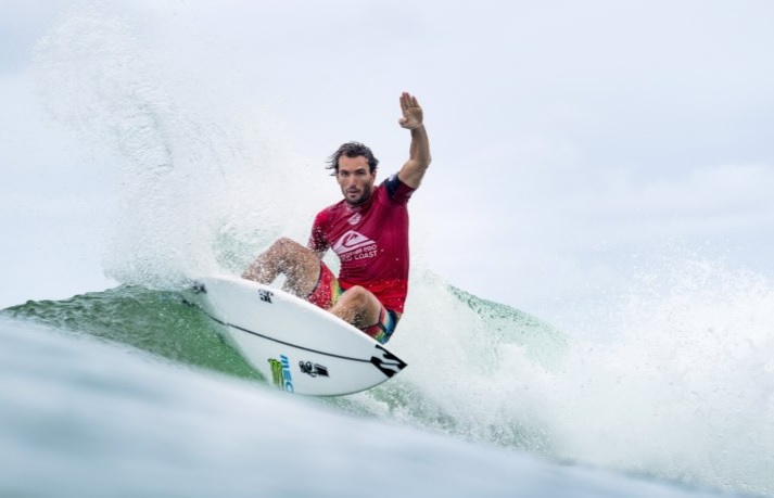 Surfista português Frederico Morais fechou Mundiais no sétimo lugar e com apuramento para os Jogos Olímpicos