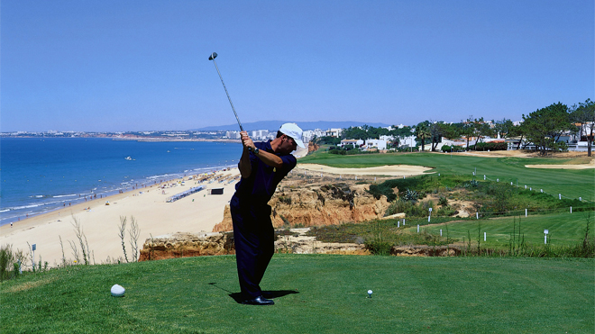 Algarve escolhido como melhor destino de golfe do Mundo para 2020