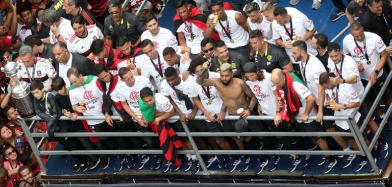 Palmeiras perde e Flamengo, de Jesus, é campeão no Brasil