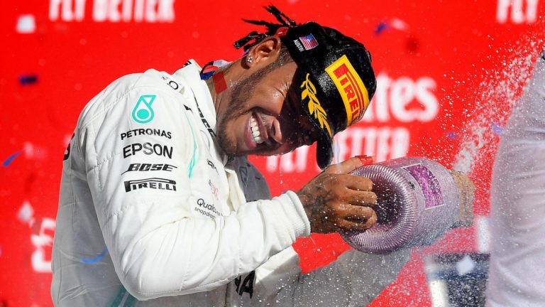 Lewis Hamilton é hexacampeão do Mundo de Fórmula 1
