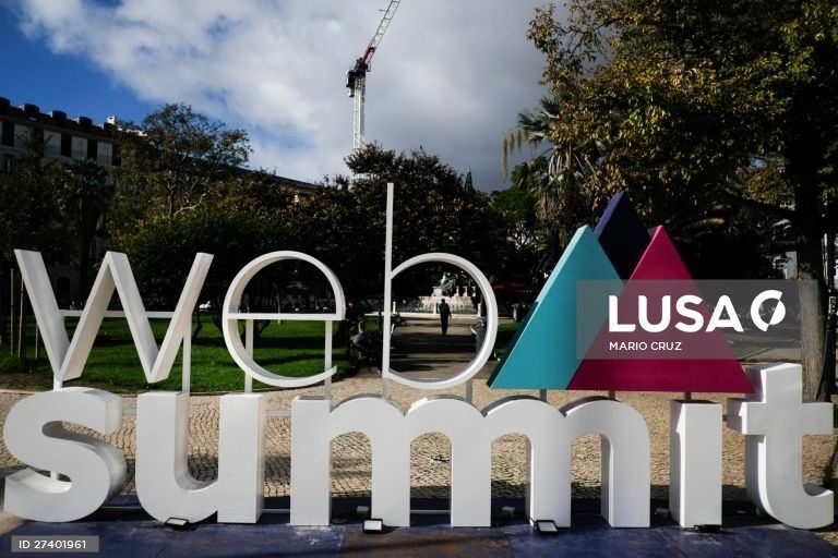 Web Summit começa hoje em Lisboa com Edward Snowden na abertura