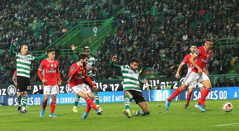 Rafa entra para garantir triunfo do Benfica frente ao Sporting