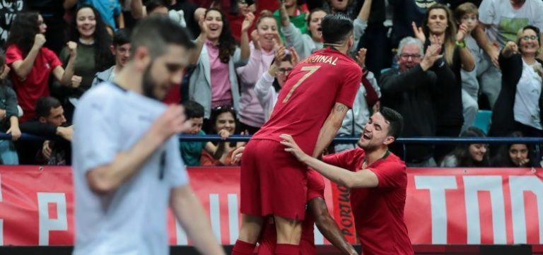 Portugal vence Itália e qualifica-se para o Mundial de futsal