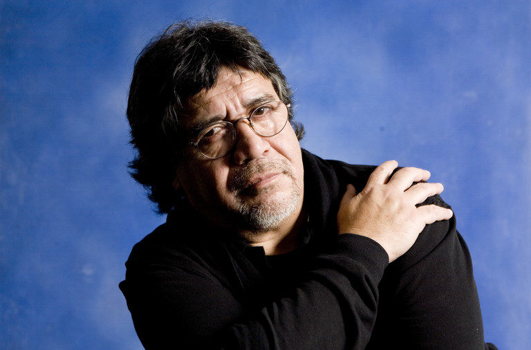 Coronavírus. Escritor chileno Luís Sepúlveda, internado em Espanha depois ter estado num festival na Póvoa de Varzim