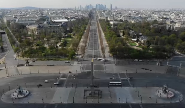 Imagens impressionantes de Paris « deserta » vista do céu