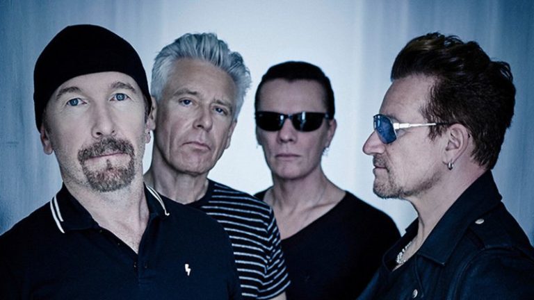 Covid-19: Banda Rock U2 doa 10 milhões de euros para compra de material médico