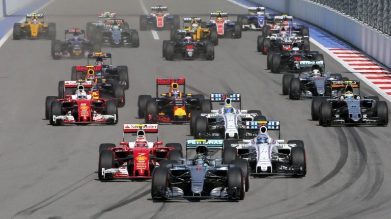 Fórmula 1 com 23 corridas no calendário e sem Portugal