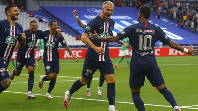 Paris SG conquista Taça de França ao bater o Saint-Étienne por 1-0