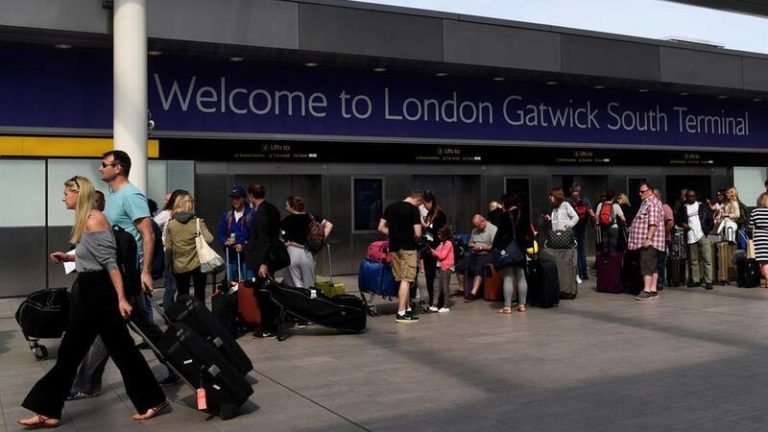 Covid-19: Costa anuncia interrupção de voos com o Reino Unido a partir de sábado