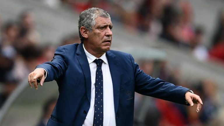 Mundial2022: Santos diz ser “o homem certo”, mas sairá se Portugal ‘cair’ nos ‘play-offs’