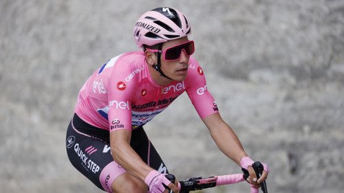 Giro: João Almeida é segundo na 13ª etapa e reforça liderança da geral
