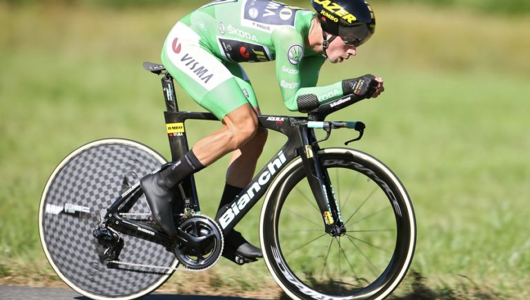 Vuelta: Roglic vence contrarrelógio da 13ª etapa, Nelson Oliveira terceiro