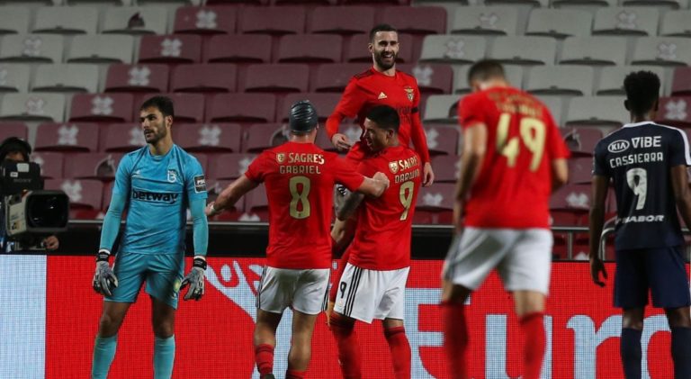 Benfica vence Belenenses SAD e encontra Estoril Praia nas ‘meias’ da Taça