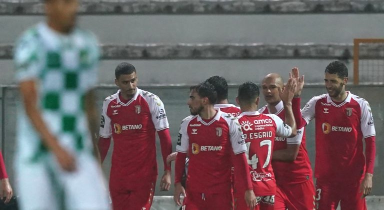 Sporting de Braga goleia em Moreira de Cónegos