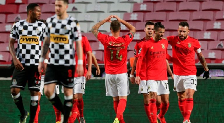 Benfica vence Boavista (2-0) com ‘bis’ de Seferovic. Santa Clara bate Portimonense também por 2-0