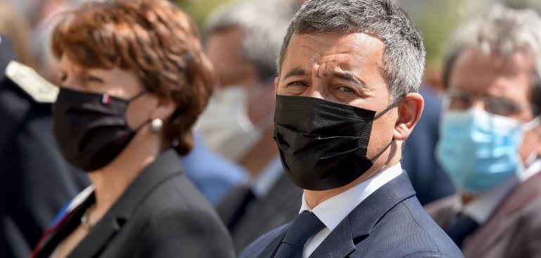 Ministro francês do Interior diz que Espanha e Itália “controlam mal” a imigração