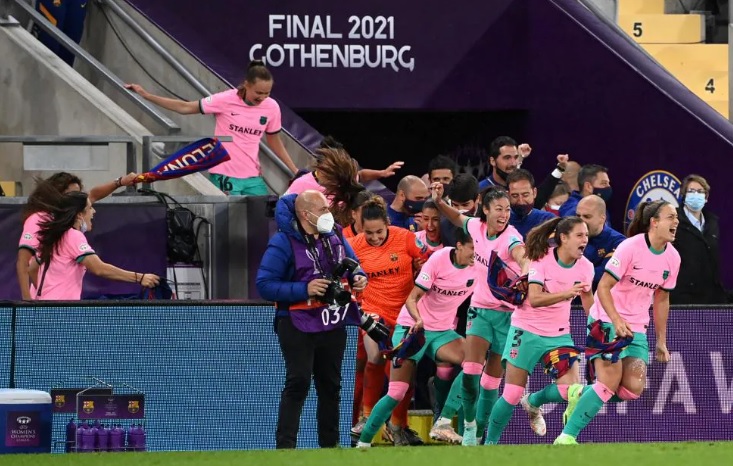 FC Barcelona campeão europeu feminino ao golear o Chelsea