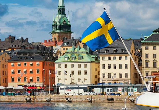 Parlamento sueco aprova denúncia de acordo fiscal com Portugal. Em questão a isenção de IRS dos reformados suecos em Portugal