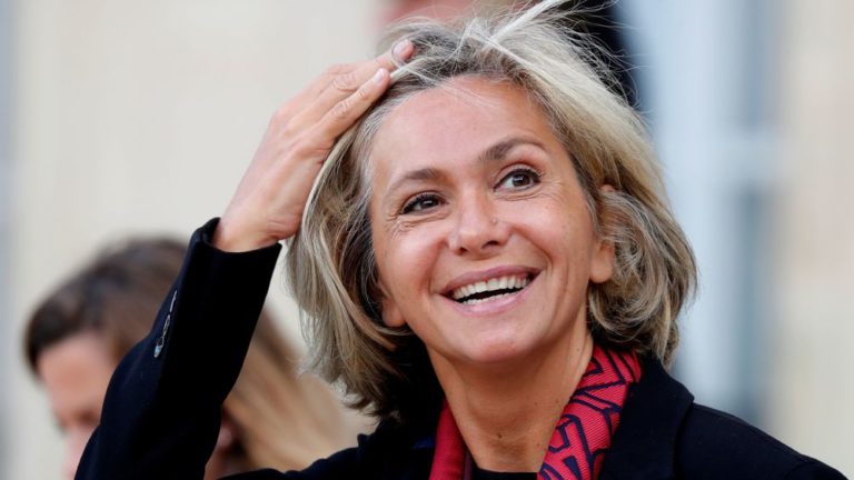 Líder da île-de-France, Valérie Pécresse, pede a lusodescendentes que fiquem para votar nas eleições regionais