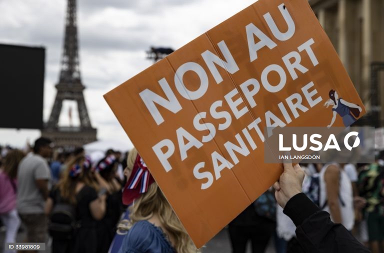 Contra o « Passe Sanitário »/França. Mais de 200 manifestações este fim de semana em todo o país