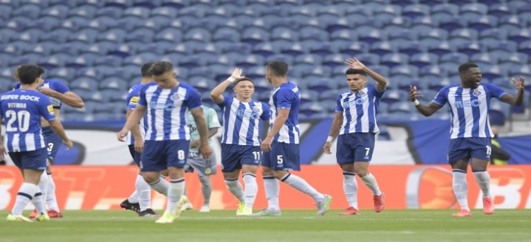 FC Porto volta às vitórias na I Liga ao vencer na receção ao Arouca