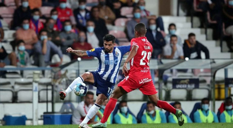 FC Porto vence Gil Vicente por 1-2