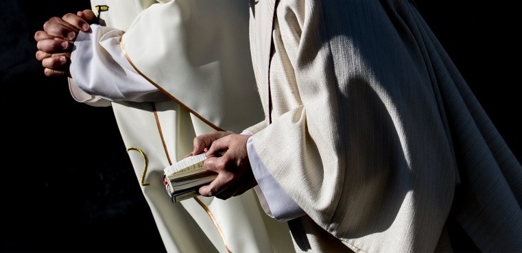 Entre 2.900 e 3.200 pedófilos na Igreja Católica francesa desde 1950 – comissão