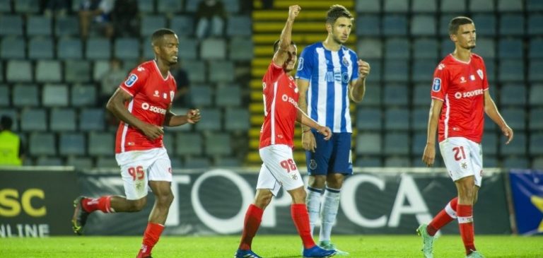 Santa Clara vence FC Porto e afasta ‘dragões’ da ‘final four’ Taça da Liga