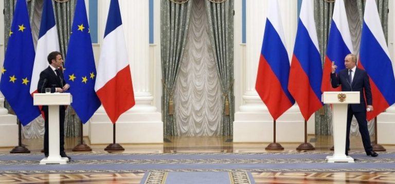 Ucrânia: Putin e Macron acordam trabalhar para alcançar cessar-fogo no leste
