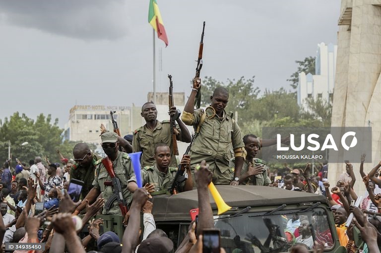 Mali. Human Rights Watch denuncia massacre de 300 pessoas