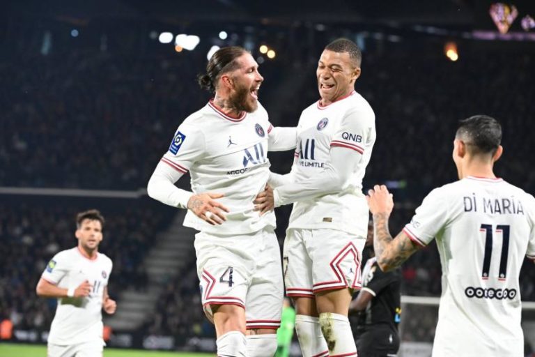 Paris SG ‘quase’ campeão ao bater Angers por 0-3