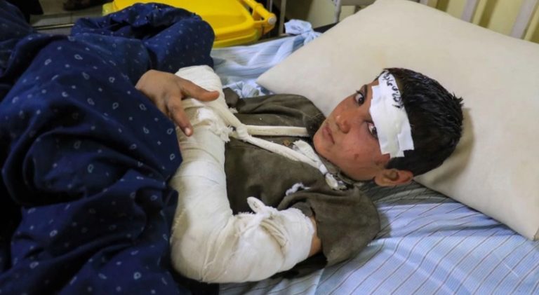 Sismo no Afeganistão provocou centenas de mortos