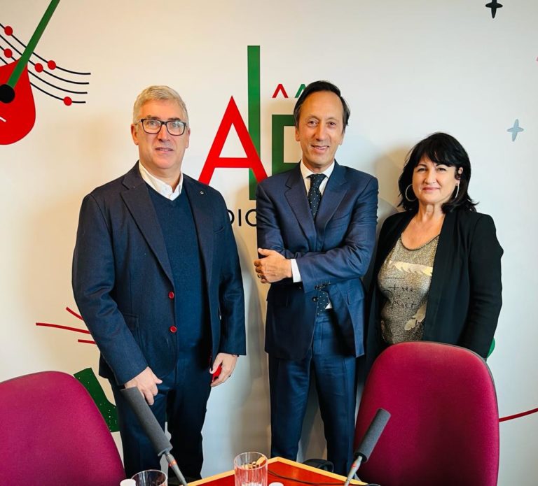 Entrevista exclusiva. Novo Embaixador de Portugal ao ALFA 10/13: « Rádio Alfa, uma rádio agregadora da Comunidade »